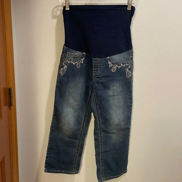 BELLA Vida maternity jeans - Picture 1 of 9